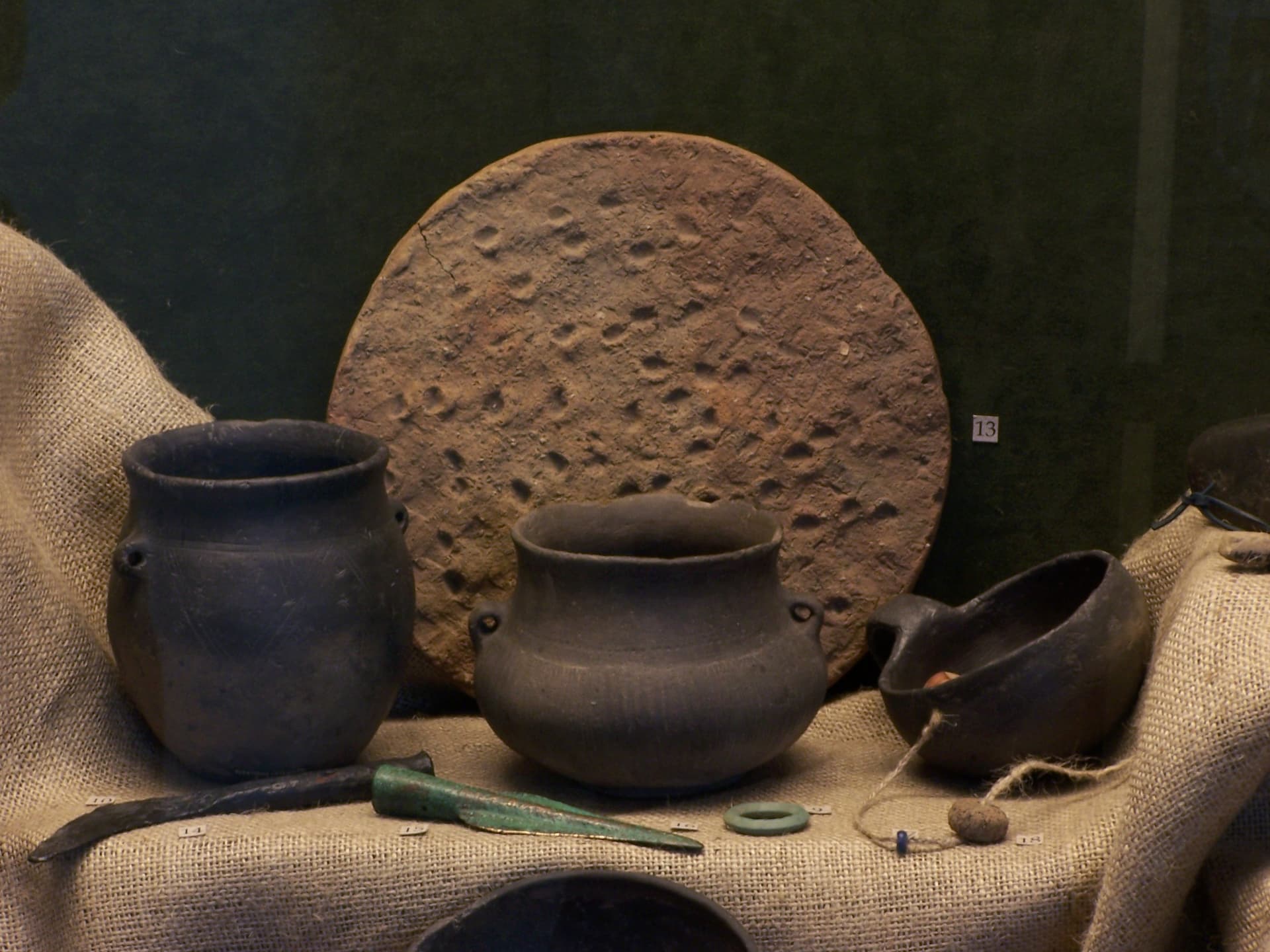 Policja patroluje Jezioro Domowe Duże podczas festiwalu Dni i Noce Szczytna
