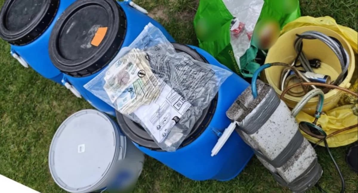 Ponad 250 litrów zacieru i sprzęt do destylacji. Nielegalna produkcja w gminie