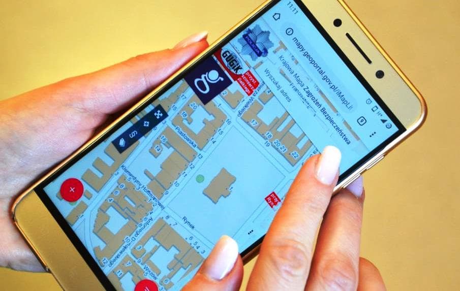 Ponad 3,5 tys. zgłoszeń w pół roku. Sądeczanie aktywnie korzystają z Krajowej Mapy Zagrożeń Bezpieczeństwa
