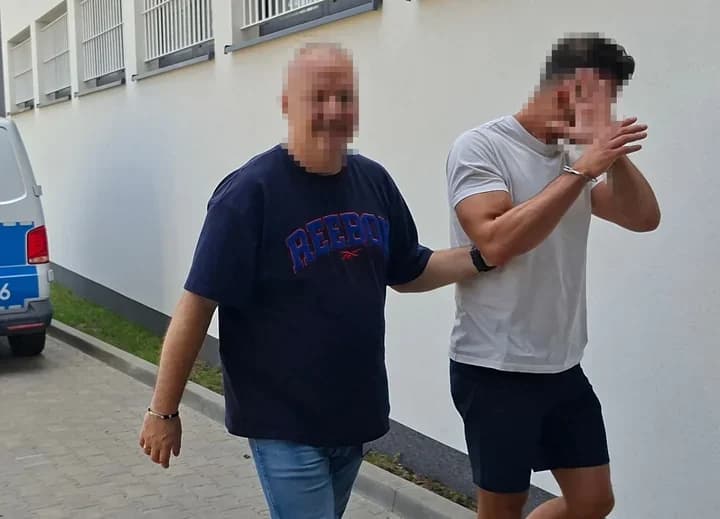 Ponad 60 gramów narkotyków w mieszkaniu 40-latka z powiatu otwockiego