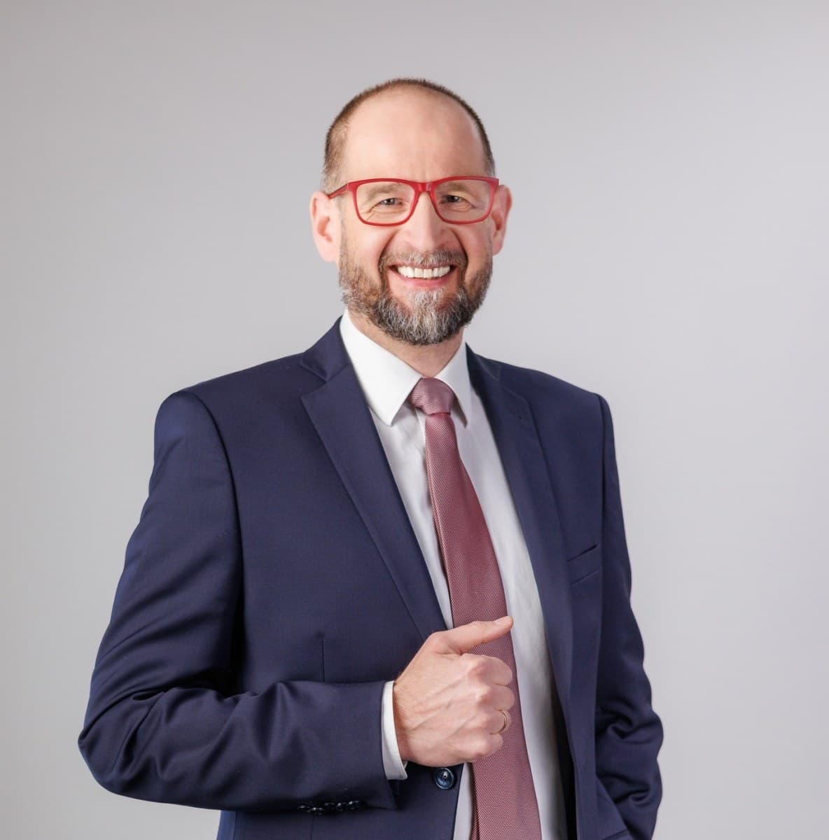 Ponad podziałami. Starosta i samorządowcy w obronie samodzielności ANS Gniezno
