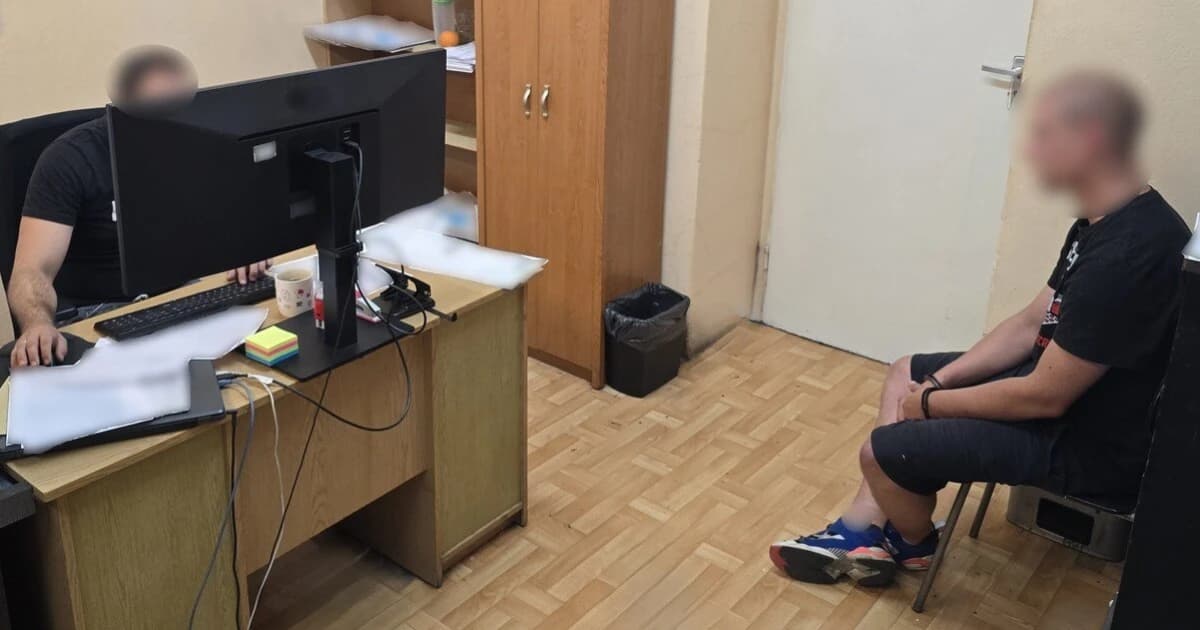 Potrącił 12-latka na przejeździe i uciekł. Sprawca zatrzymany, miał sądowy zakaz