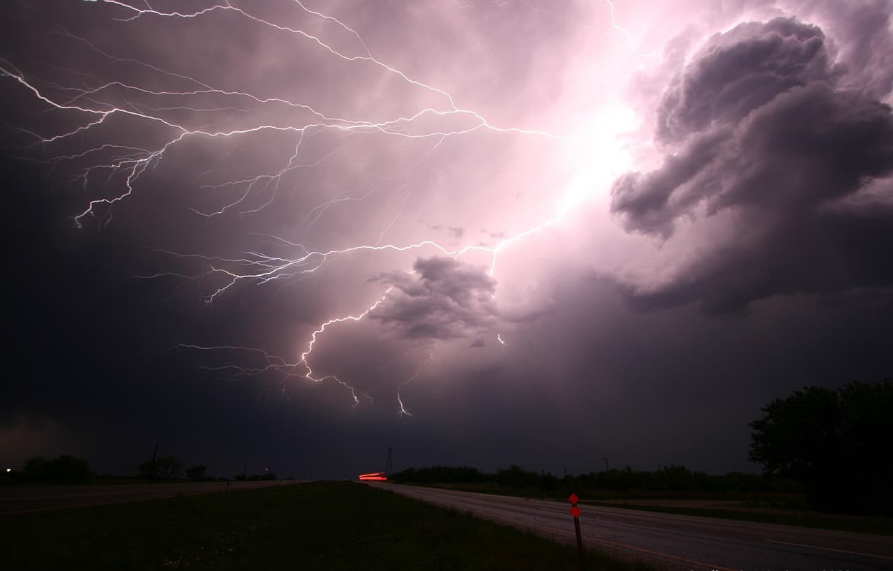 Powiaty sieradzki, wieluński i wieruszowski objęte alertem meteorologicznym