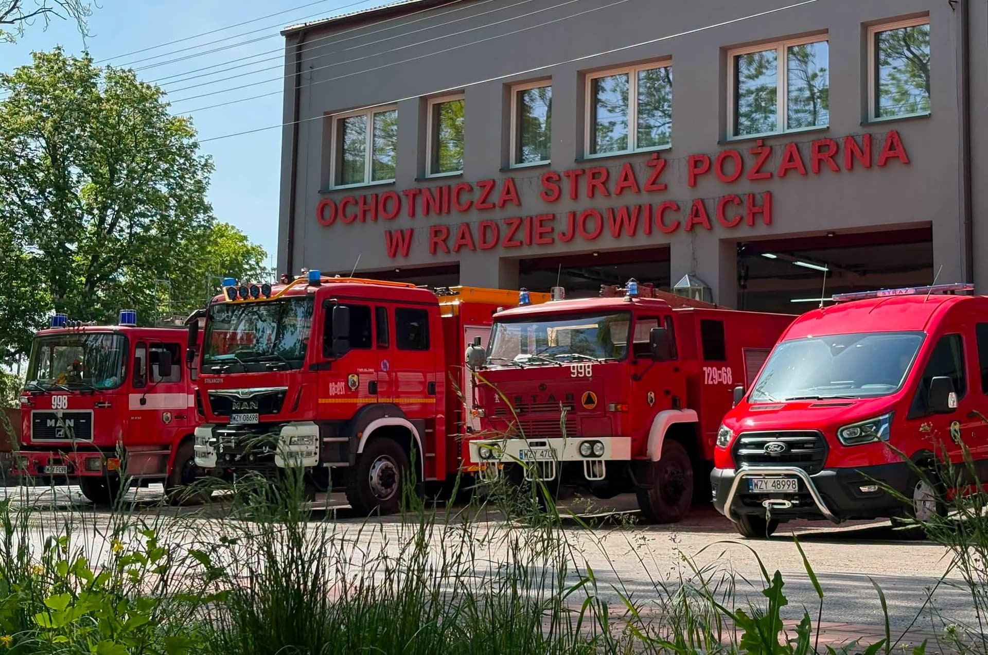 Pożar w znanym hotelu w Radziejowicach! Goście musieli się ewakuować, akcja strażaków w strefie basenowej