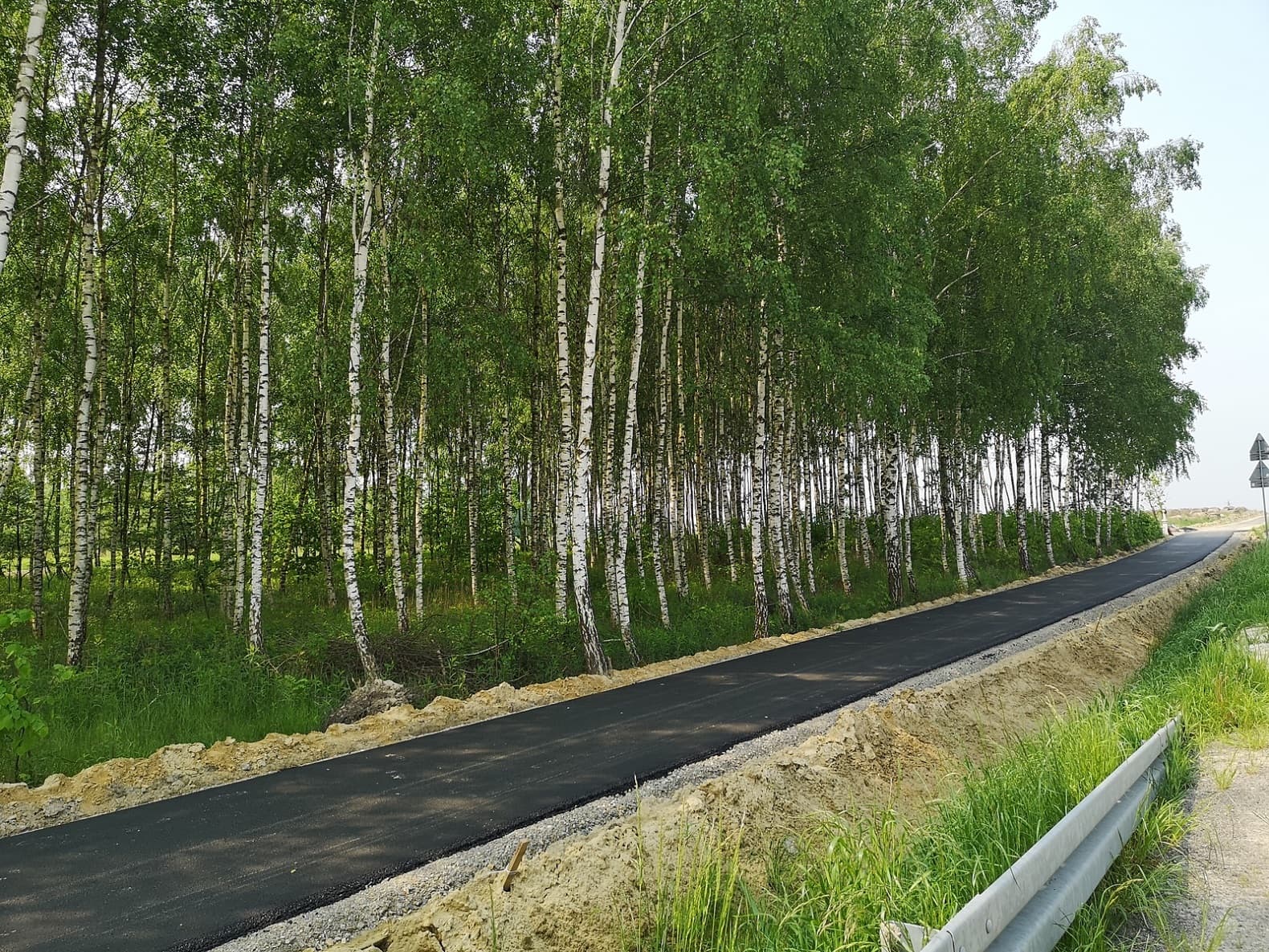 Prawie 30 milionów złotych na ścieżki rowerowe i chodniki. Gmina Lubaczów liderem projektu