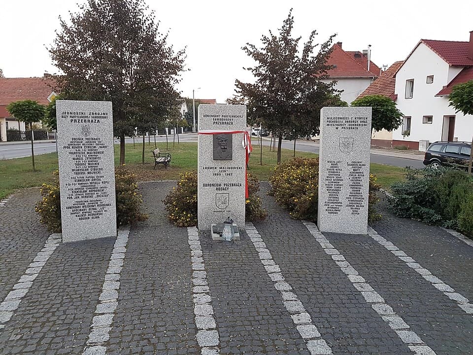 Przebraże - polska republika partyzancka w centrum rzezi wołyńskiej
