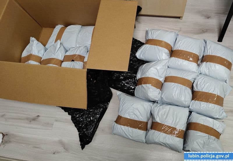 Przejęli ponad 300 kg nielegalnego tytoniu