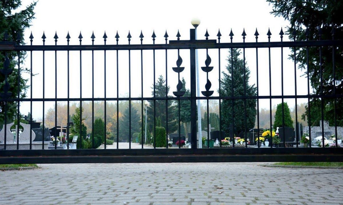 Przetarg na cmentarz komunalny rozstrzygnięty. Zarządca zostaje, ale zapłacimy więcej