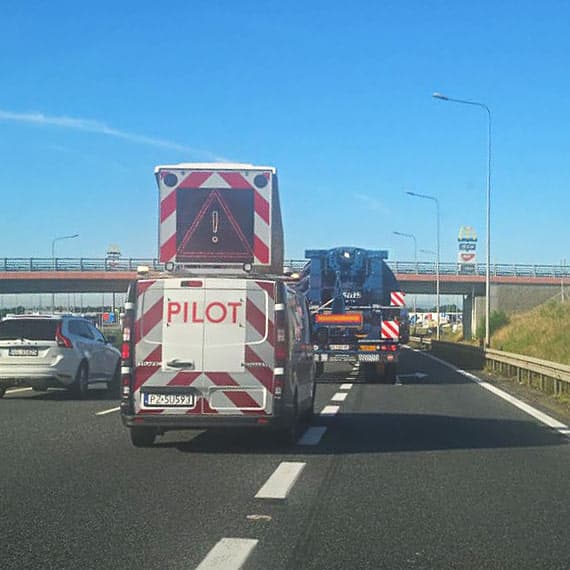 Przewoźnicy proszą o kompromis. Chcą wcześniej wyjeżdżać z wielkogabarytowymi transportami ze Świnoujścia