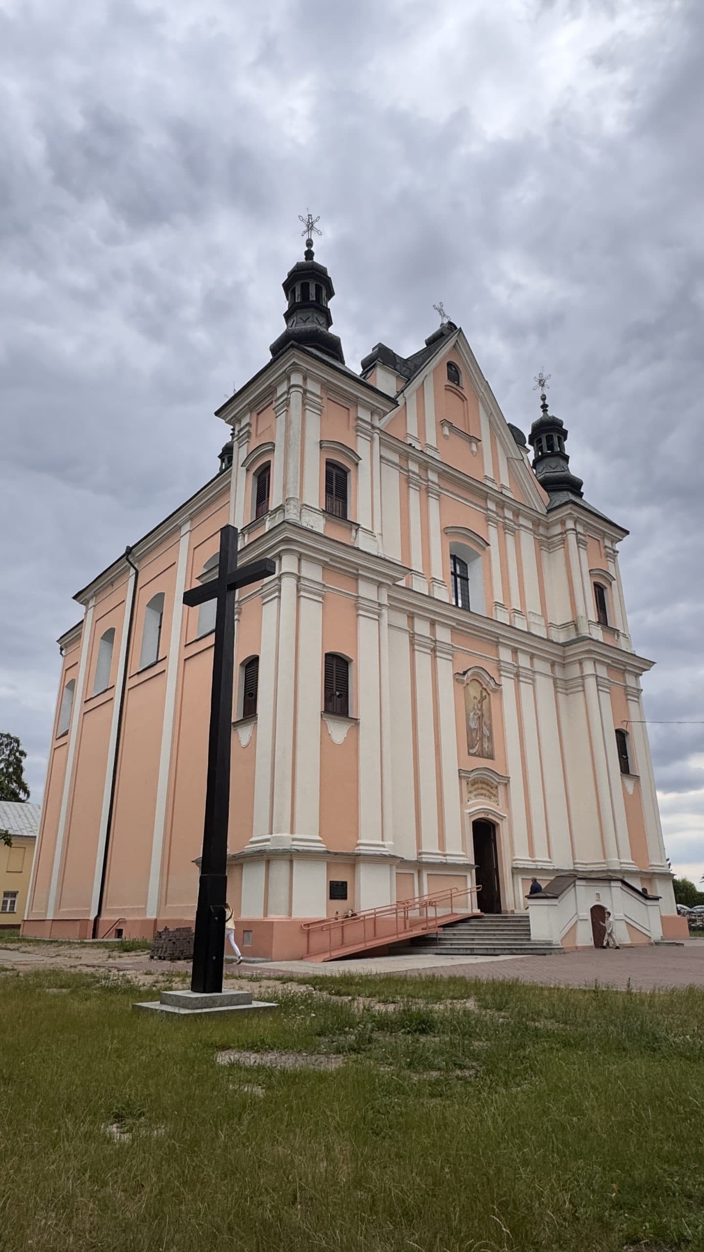 PRZY KOŚCIELE POWSTAJE MURAL UNITÓW PODLASKICH. MOŻNA ZOSTAĆ FUNDATOREM