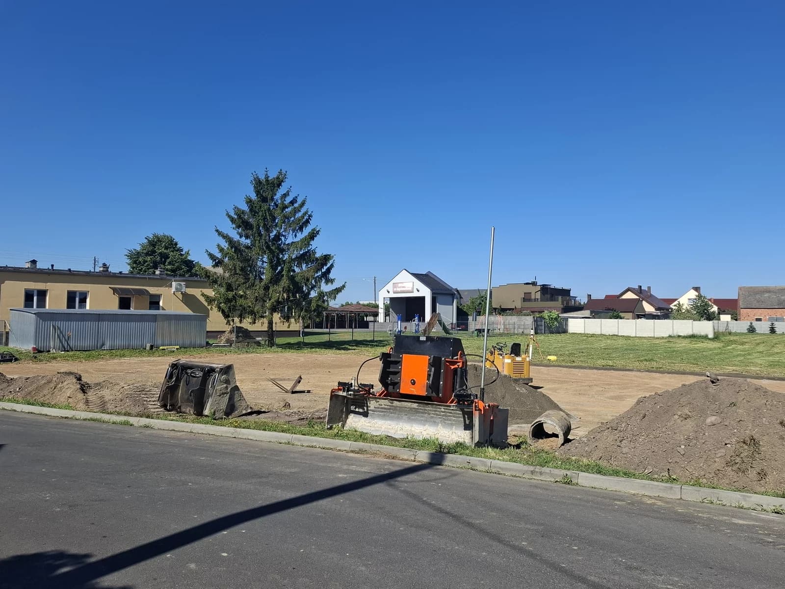Przy świetlicy powstaje nowy parking. Mieszkańcy zyskają wygodniejsze miejsce