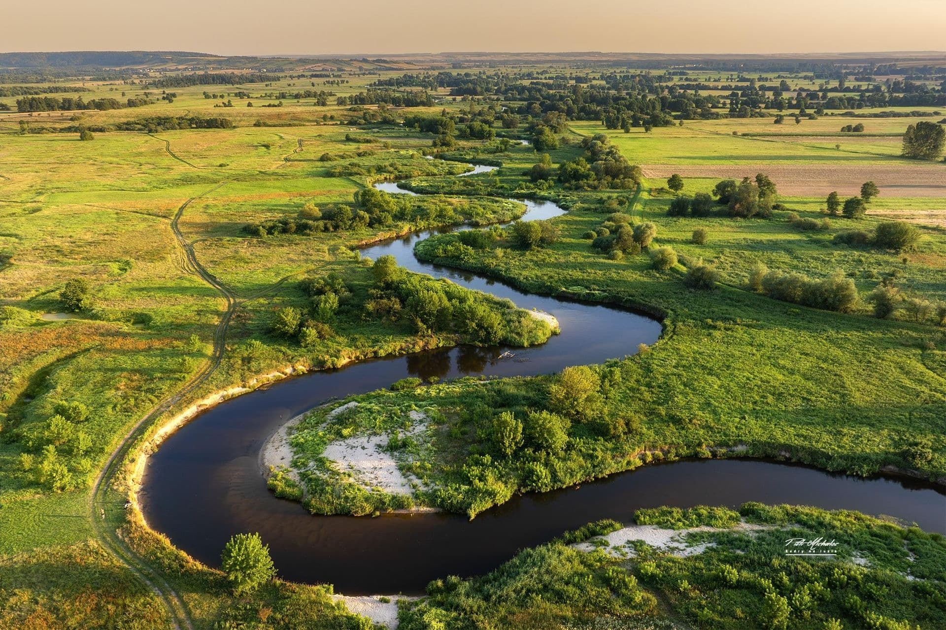 PRZYRODA To najpiękniejsza rzeka w Świętokrzyskiem. Teraz przywrócą jej naturalny charakter