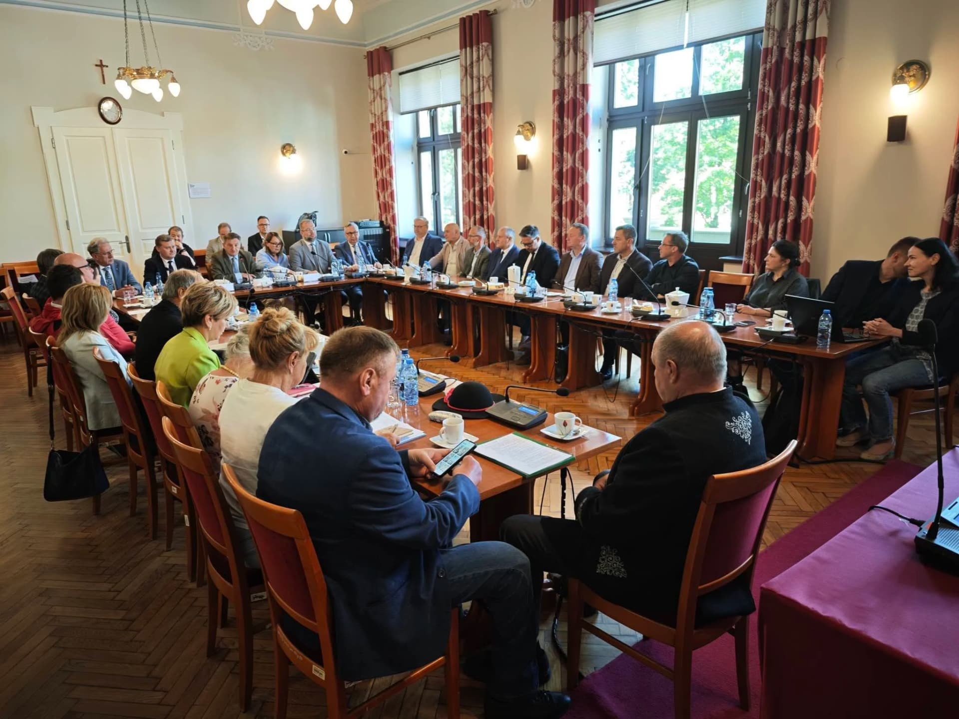 Przyszłość regionów górskich w centrum uwagi. Ważne obrad parlamentarnych zespołów w Żywcu
