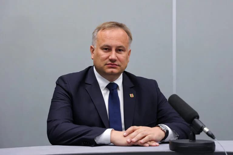 Read article: Limity zarobków lekarzy korzystne dla pacjentów? Gościem RŁ Piotr Wojtysiak z PSL