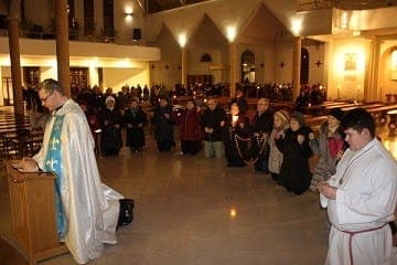 Read article: Ropczyce – (14.02.2019 r) – „MATKA BOŻA W SZTUCE”