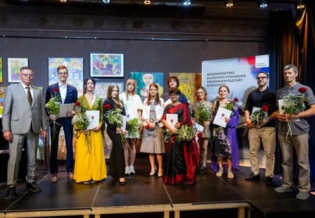 Realizacja artystycznych projektów. Wsparcie dla twórców