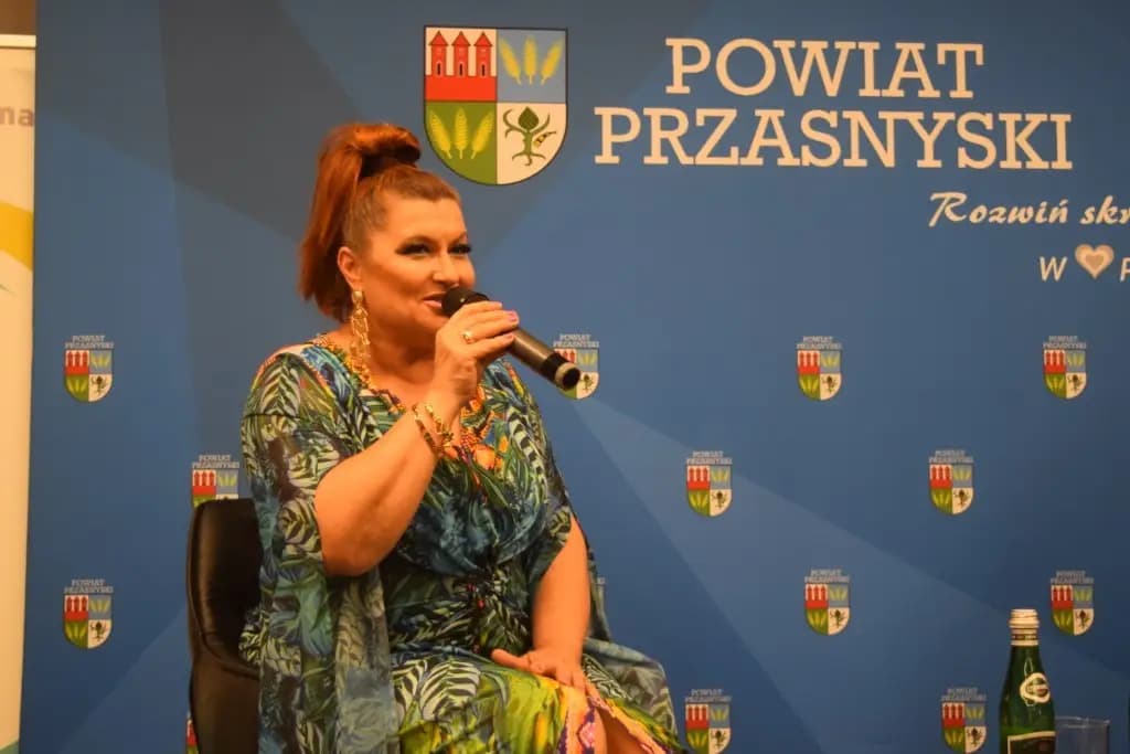 Relacja ze spotkania z Katarzyną Skrzynecką
