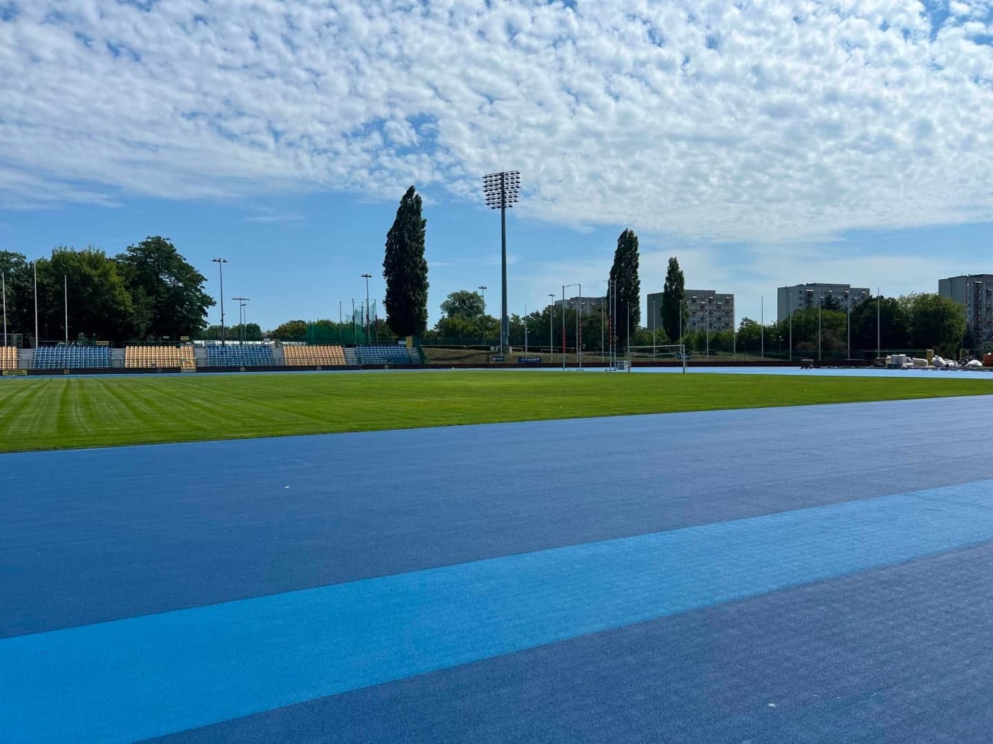 Remont stadionu wchodzi w decydującą fazę. Wszystko zależy od pogody