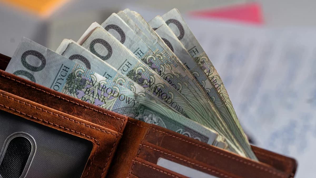 Renta wdowia w górę. Kto dostanie nawet kilkaset złotych miesięcznie więcej?