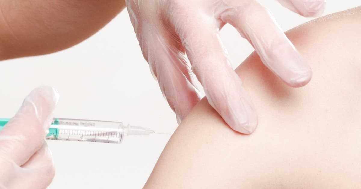 Rodzice którzy zdecydowali się zaszczepić swoje dziecko przeciwko HPV dają mu naprawdę bezcenny prez...