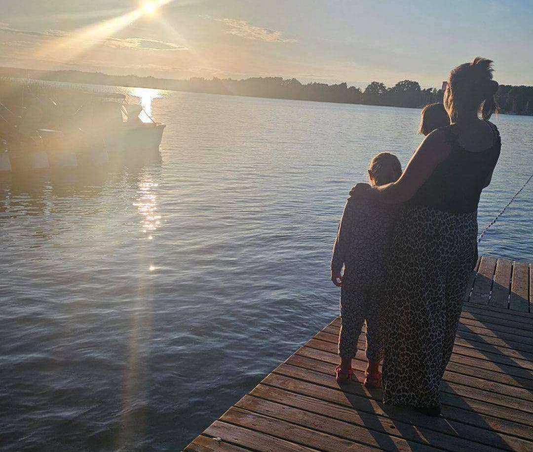 Rodzina zastępcza: Szczęśliwy port dla Amelki