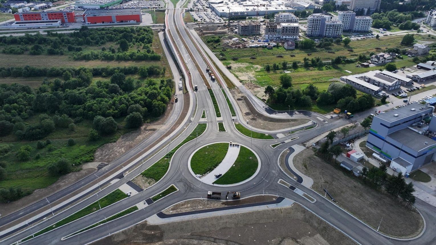 Rondo przy ciepłowni i ul. Sikorskiego niemal gotowe. Otwarcie coraz bliżej, potem zmiany w ruchu