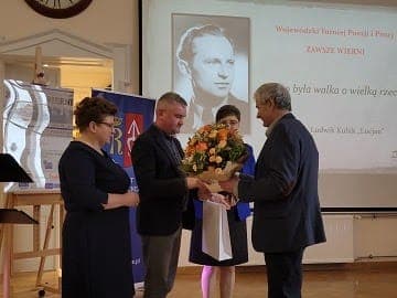 Ropczyce: Wojewódzki Turniej Poezji i Prozy „Zawsze Wierni” zainaugurowany (12.03.bm.)