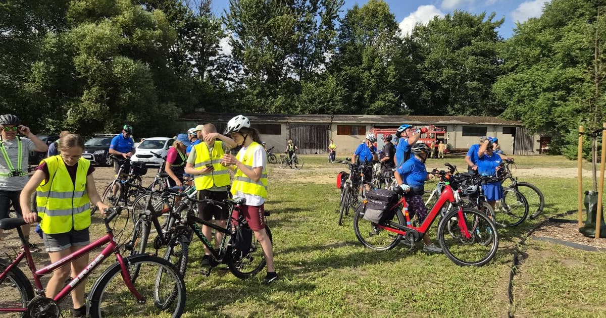 Rowerowa wizytówka Rychwała. Rajdy przyciągają tłumy