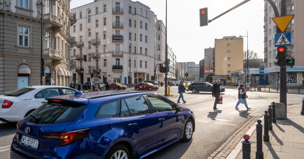Rusza przebudowa Żelaznej. Będą zmiany w ruchu i objazdy