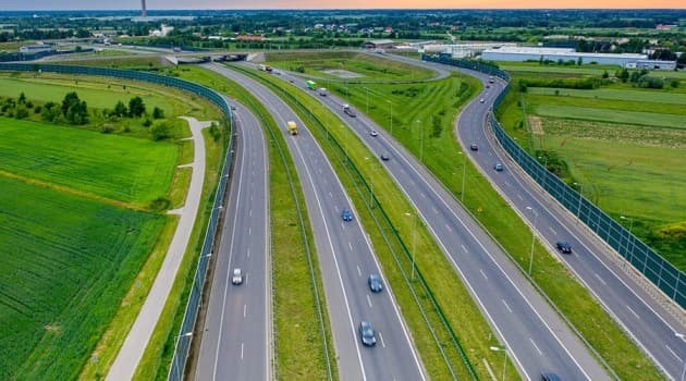 Ruszają prace na autostradzie A2. Kierowcy muszą przygotować się na zmiany