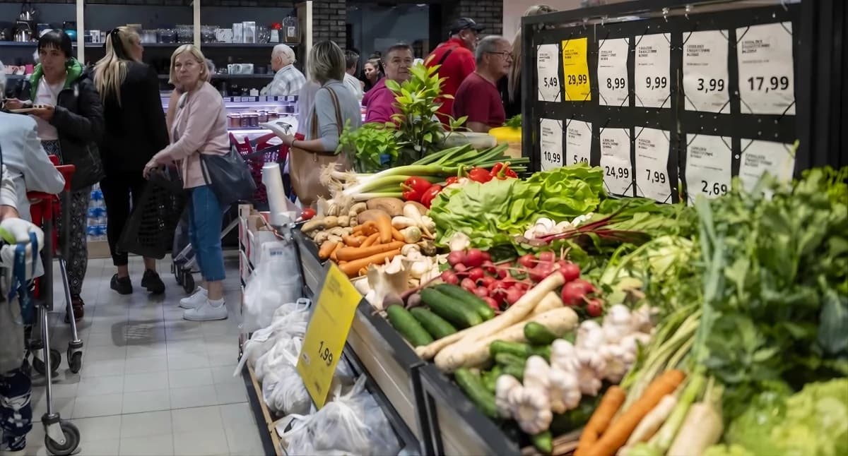 Ruszyła przebudowa słynnego marketu w Toruniu. Sklep został zamknięty 2
