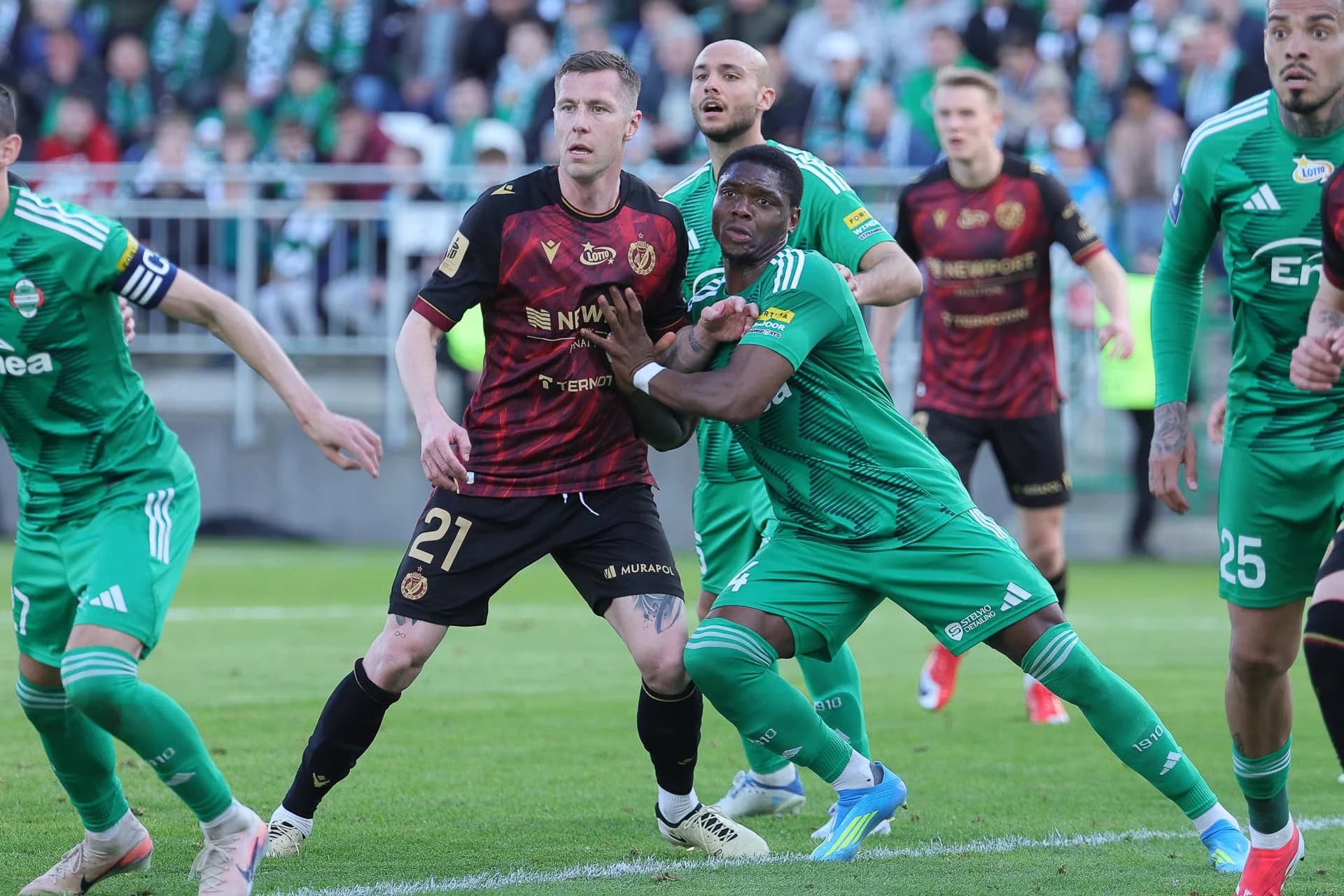 Rywal Widzewa ma problem. Piłkarz nie zamierza wracać do klubu