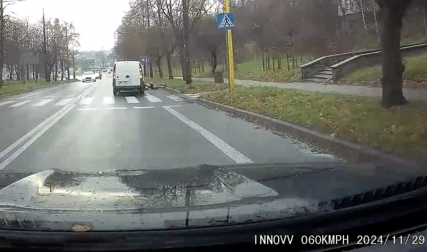 Samochód wjechał w pieszą na przejściu. Sąd: to ona ponosi winę za wypadek