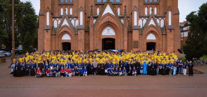 Siedlce: stypendyści na obozie Fundacji „Dzieło Nowego Tysiąclecia”