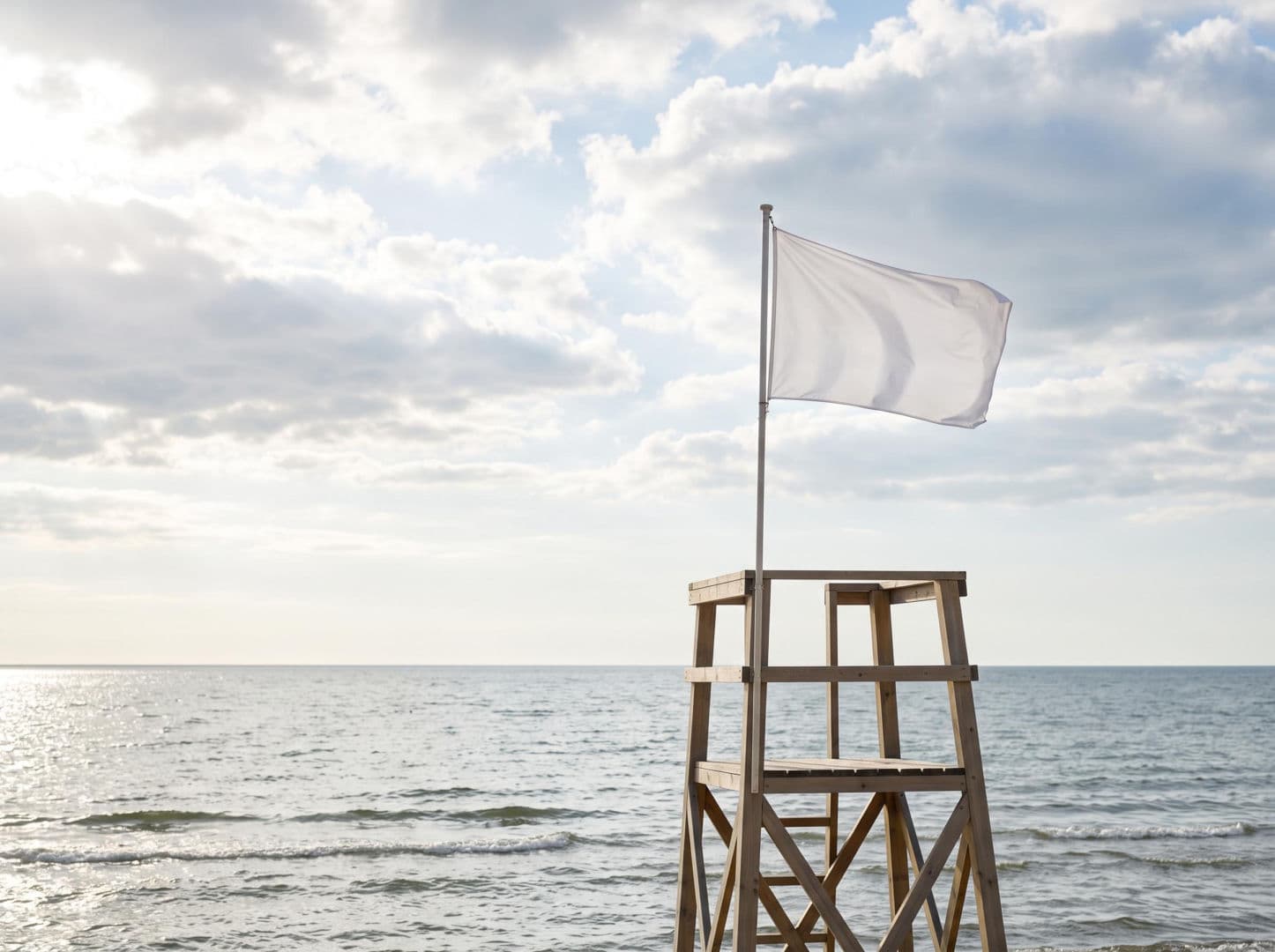 Sinice Pobierowo. Czy w Pobierowie można się kąpać 13.07? Flaga, warunki pogodowe