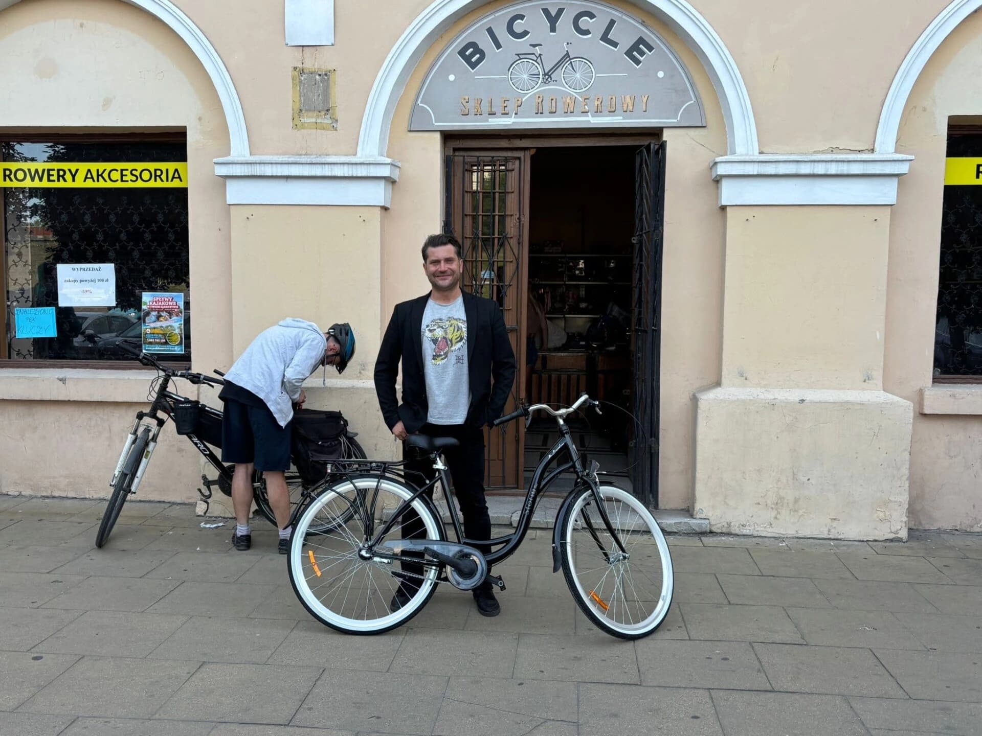 Sklepu rowerowego na Placu Zamkowym już nie ma. Działał przez dekady