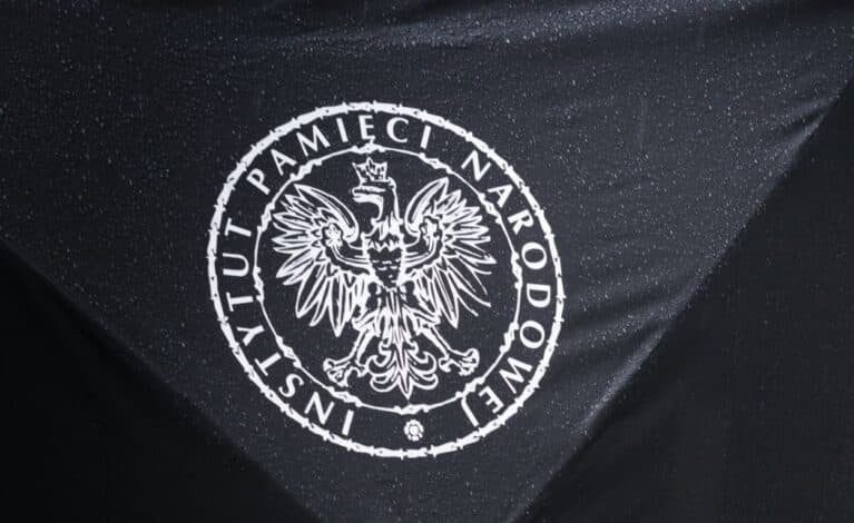 Śląskie/ IPN zaczął poszukiwania ofiar nazistowskiej akcji T4 na cmentarzu przyszpitalnym w Lublińcu