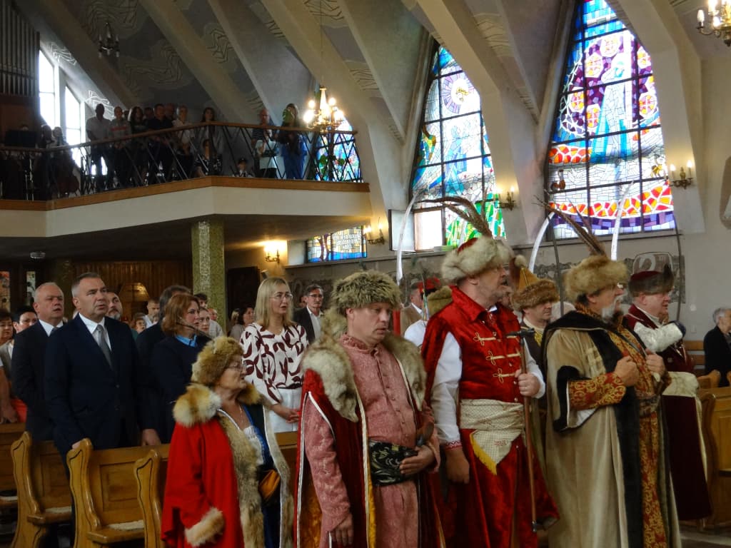 Smaki tradycji i dworska atmosfera. V Podkarpacki Festiwal Kuchni Dworskiej w Sośnicy za nami