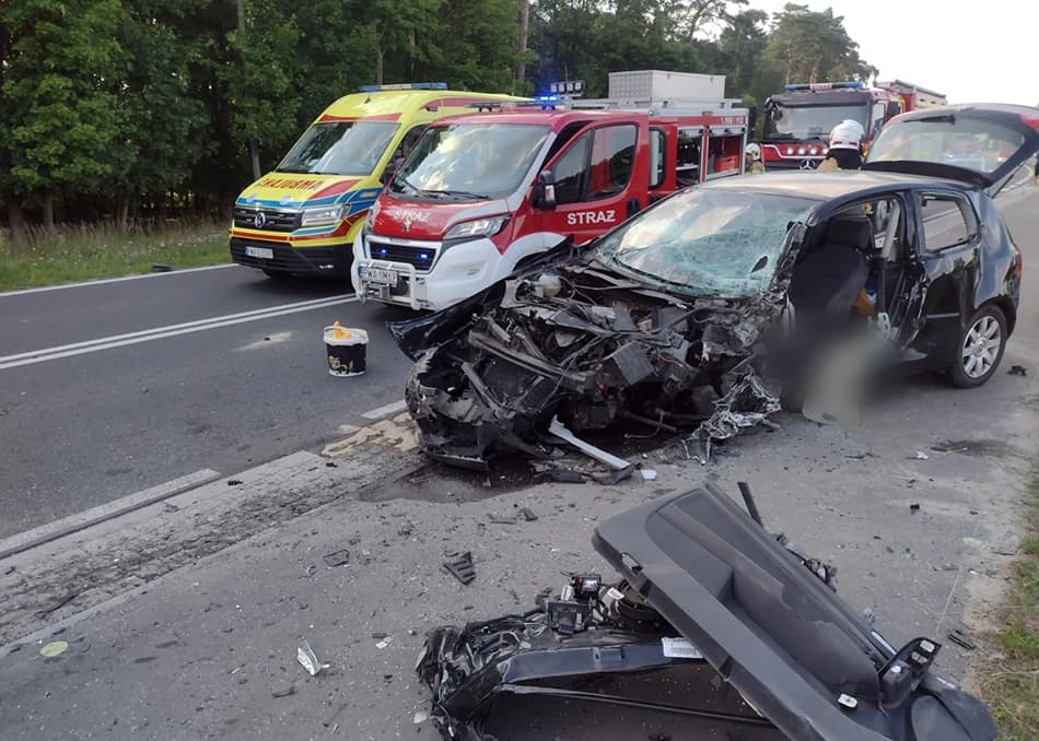 Śmierć po czołowym zderzeniu w Sławie Wielkopolskiej