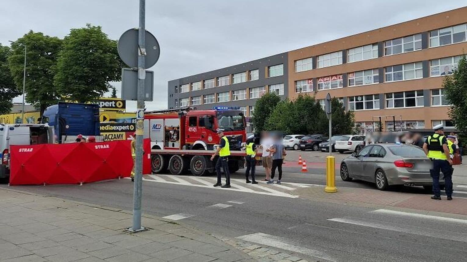 Śmiertelny wypadek na pasach w Lęborku. Nie żyje 72-letni pieszy