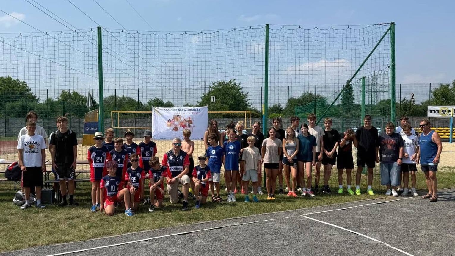 Sportowa integracja na „Kuźniczce”. MMKS podsumował pierwszą część sezonu
