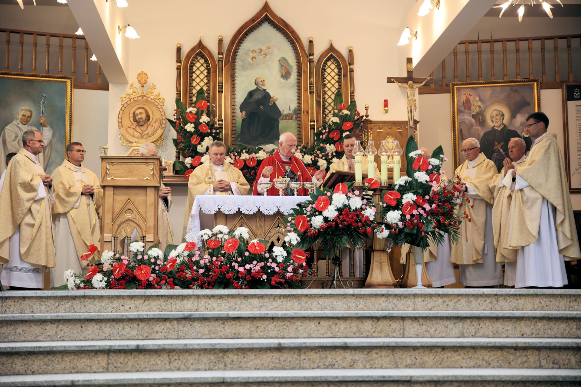 STRACHOCINA: Bp Ignacy Dec przewodniczył nowennie ku czci św. Andrzeja Boboli