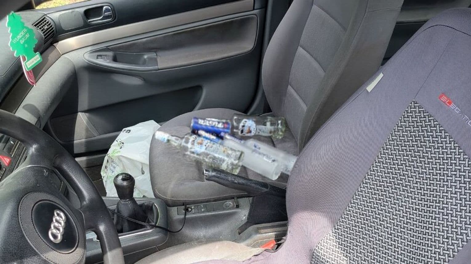 Świadkowie zatrzymali pijanego kierowcę Audi. Miał ponad 3,2 promila alkoholu!