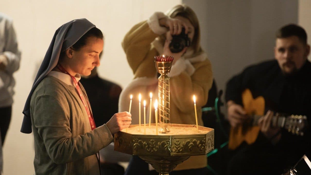 Szef papieskiej dyplomacji abp Paul Gallagher przebywa na Ukrainie