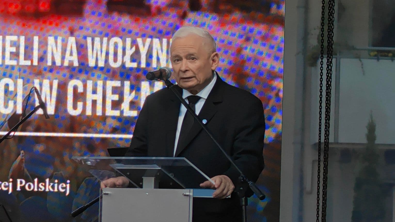 Szlaban na Brukselę za kult Bandery. Wołyńskie ultimatum Jarosława Kaczyńskiego