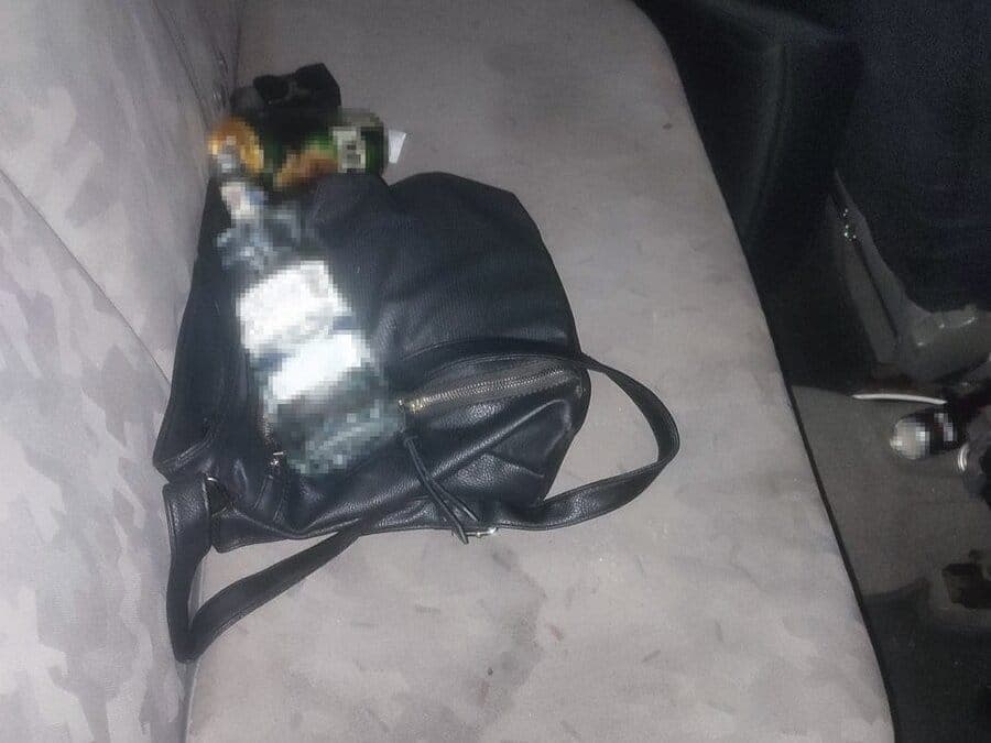 Szokująca interwencja w Jaśle. Kompletnie pijani rodzice wieźli 5-letniego syna!