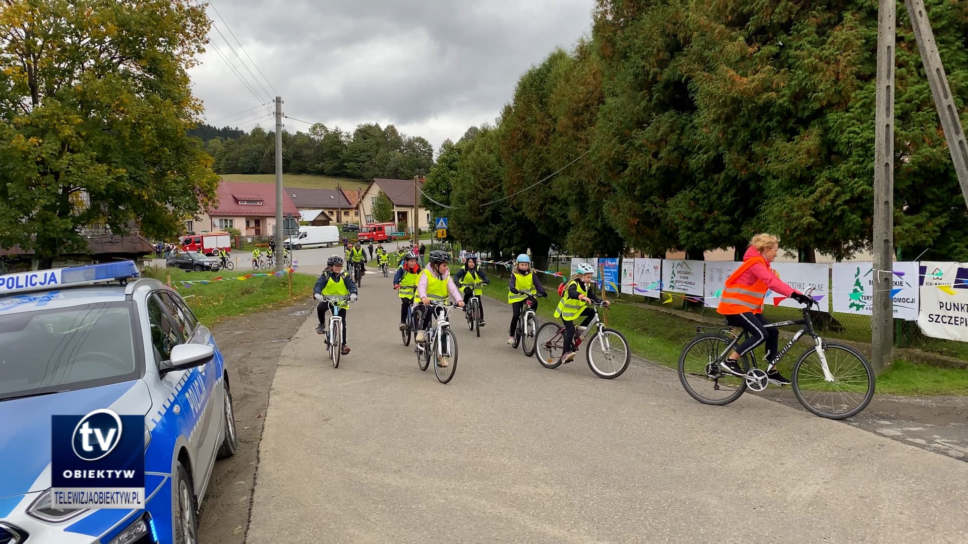 🚴♀️🌿 Szósty Rajd Rowerowy w Ropience po raz kolejny pokazał, że wspólne odkrywanie piękna okolicy to najlepsza tradycja! 💚