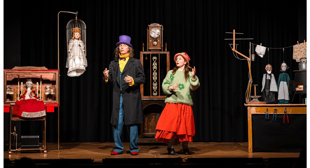 Teatr, który wyrasta z opowieści. Drzewo pamięci, obecności i przemiany