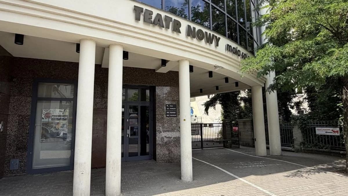 Ten znany łódzki budynek czeka rewolucja. Będą nowe sceny, kawiarnia i spektakle pod chmurką