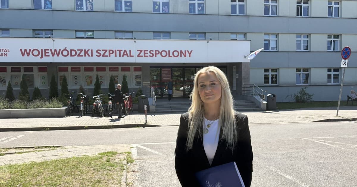 „To miejsce biznesu”. Radna przed szpitalem w Koninie